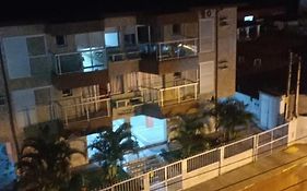 Apartamento climatizado , Praia Grande, Ubatuba SP